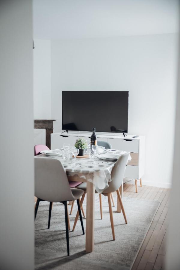 Appartement Neuf, Moderne Et Confortable! Ernee Bagian luar foto