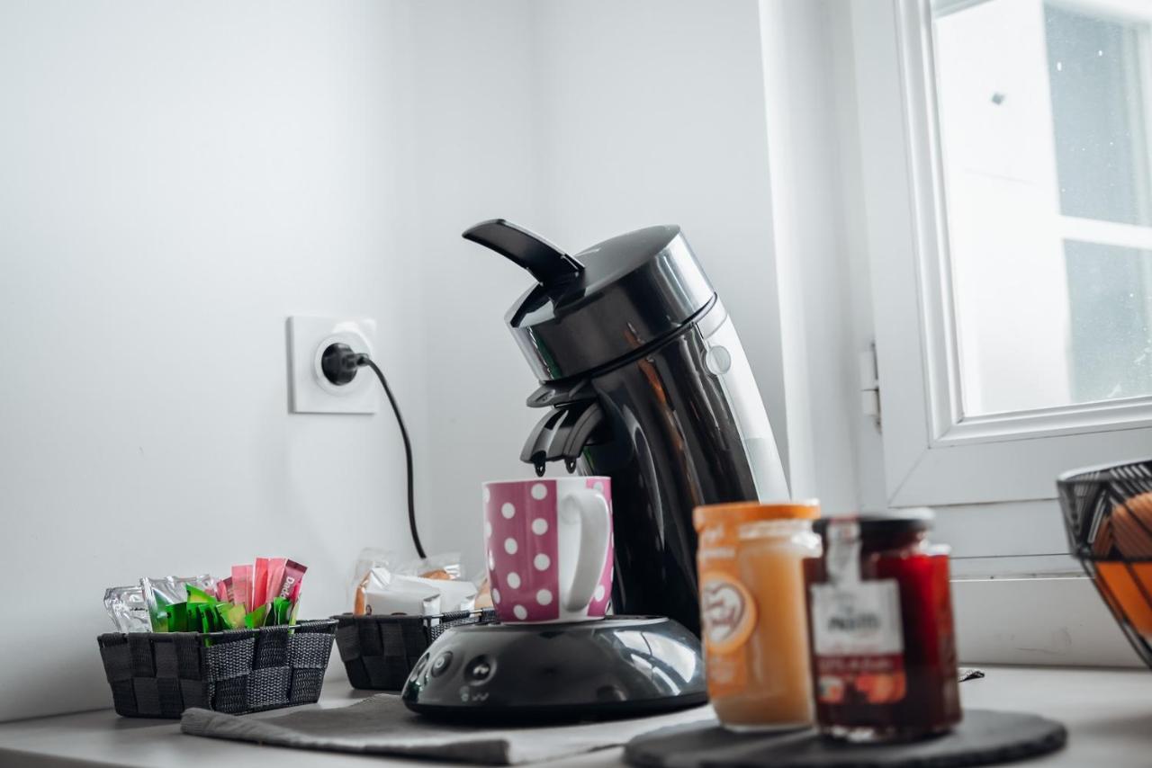 Appartement Neuf, Moderne Et Confortable! Ernee Bagian luar foto